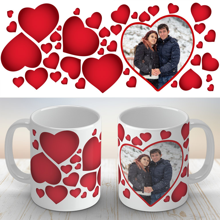 Cană personalizată cu o fotografie și inimioare