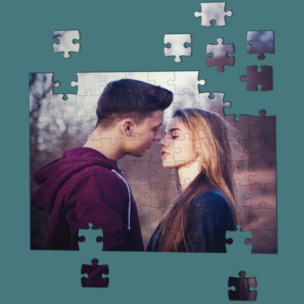 Puzzle personalizat cu o fotografie